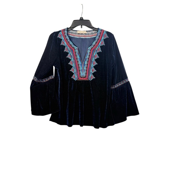 Solitaire Tops - Women's M Solitaire Crushed Purple Velvet Top With Embroidered Accents  Boho‎